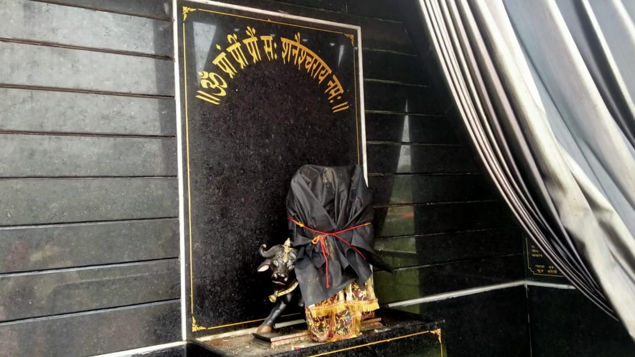 A man broke the statue of shanidev in Lucknow.