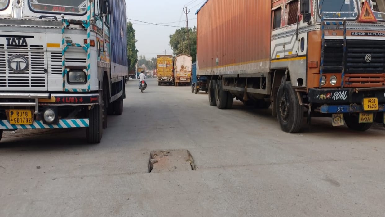 Corruption: Road 300 meters long contract left for 600, made 250 meters in Meerut