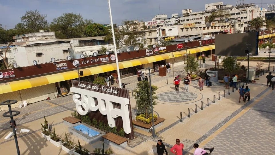 Indore Smart City: Live radio will play at 56 shops, will play favorite songs