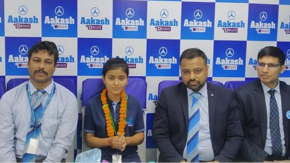 NEET Result 2022: uttarakhand topper Riya share her secret of study