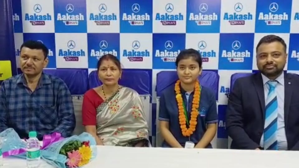 NEET Result 2022: uttarakhand topper Riya share her secret of study