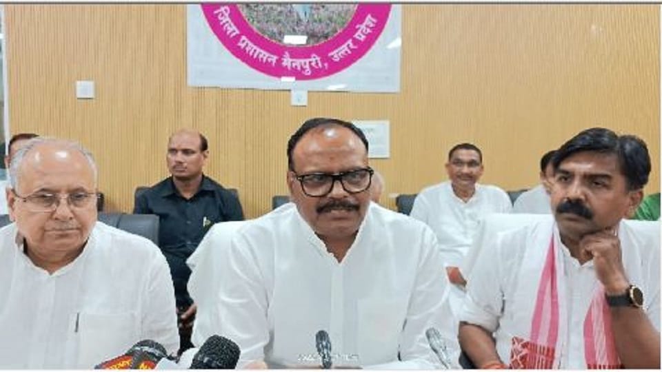 Deputy CM Brijesh Pathak said that the goal is to win Mainpuri seat in 2024