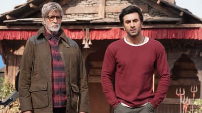 Brahmastra Part One Shiva Movie Review and Rating in Hindi Ranbir Kapoor Alia Bhatt Ayan Mukerji Amitabh