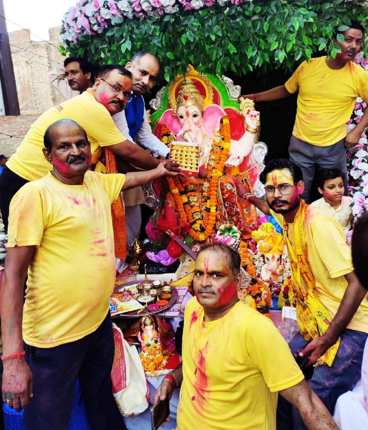 Farewell to Ganpati by inviting him to come early next year