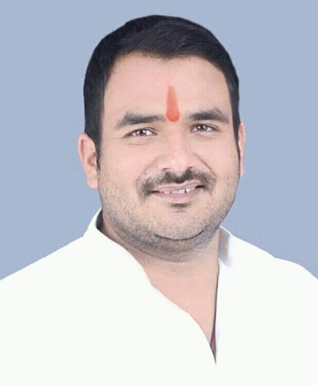 70 lakh rupees will be recovered from SP leader in Gonda.