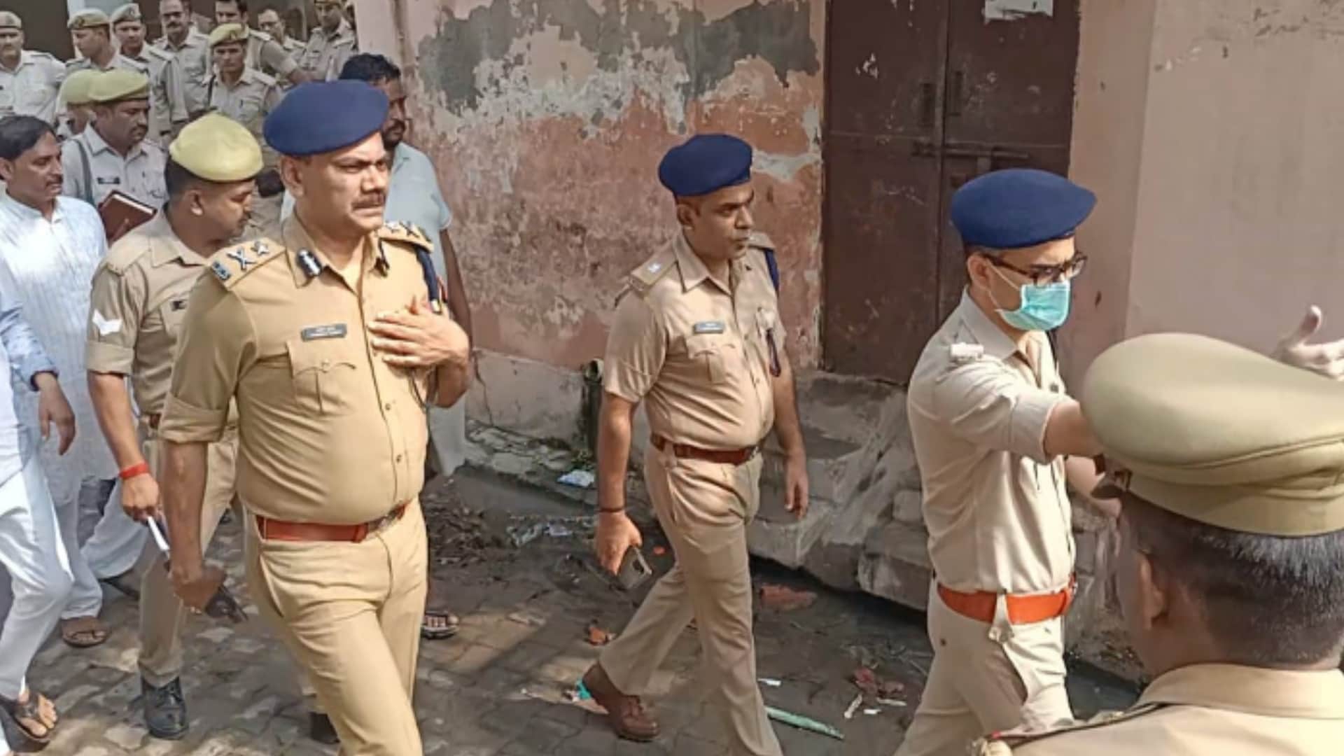 Tension in Dulhida village of Meerut and police force deployed after murder of Deepak Rajput, see photos
