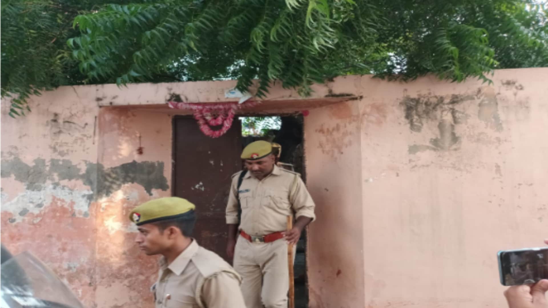 Tension in Dulhida village of Meerut and police force deployed after murder of Deepak Rajput, see photos