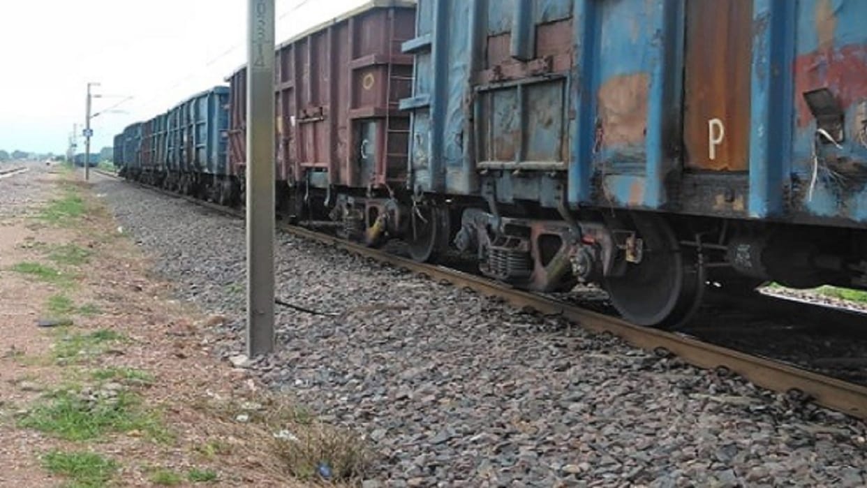 Youth dies after being hit by a train in Meerut