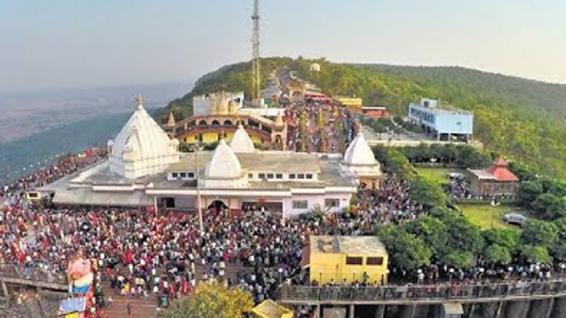 Devotees will get better facilities on Navratri in Salkanpur Dham of Sehore, Collector took a meeting