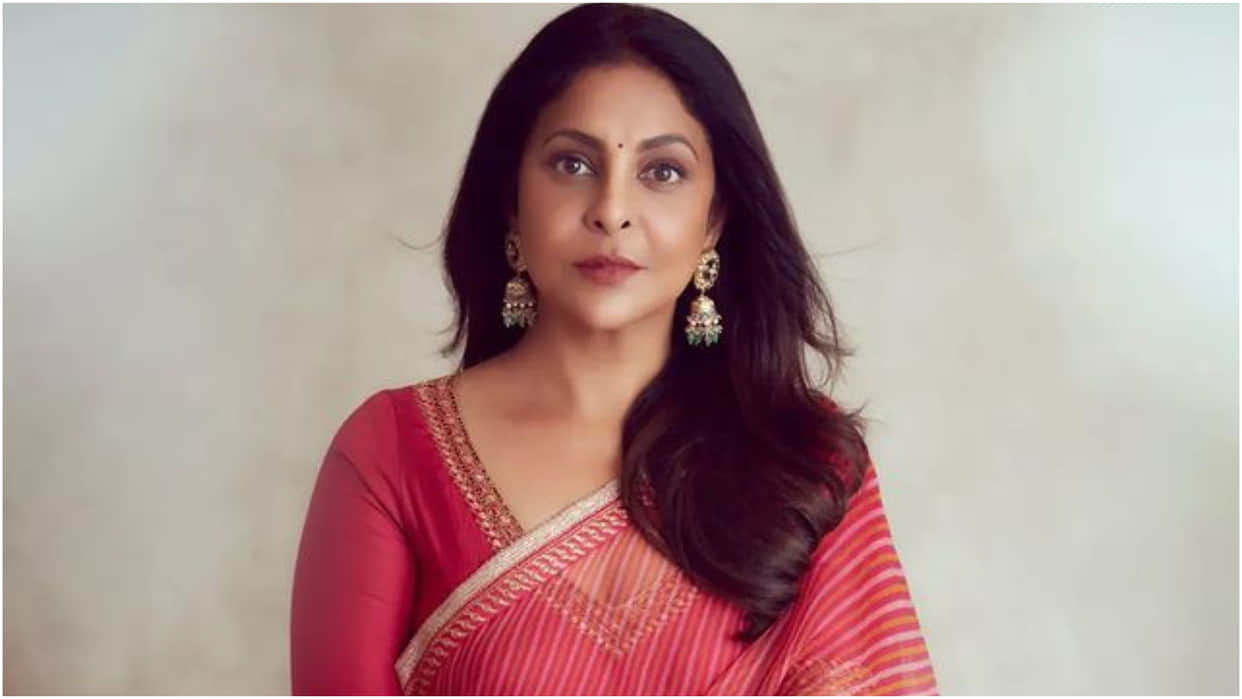 delhi crime actress shefali shah look simply gorgeous at 50 take inspiration