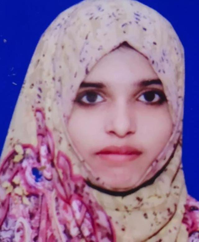Banda: Hotel shopkeeper's daughter will become a doctor