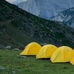 गुरेज में ट्रैकिंग दल
