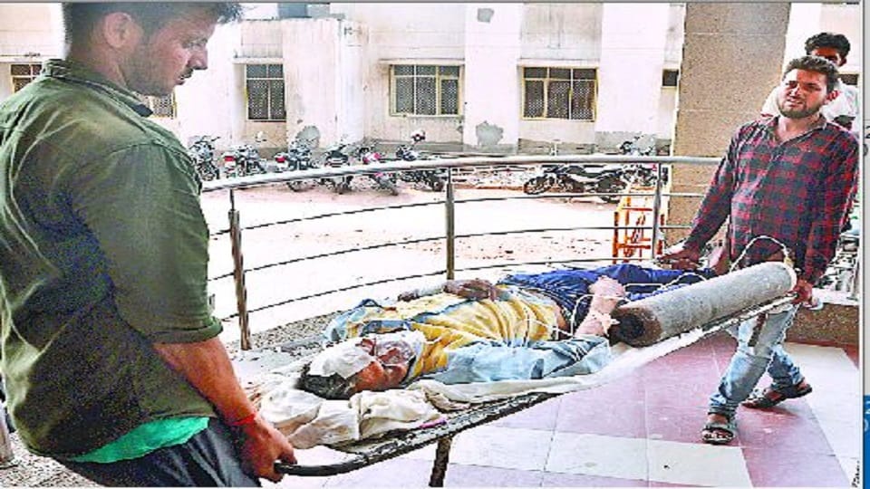 Deputy CM did not test the medical services in SN Medical College and Emergency