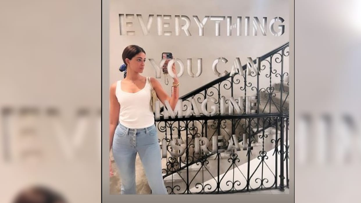 ananya panday says everything you can imagine is real as actress shares pic from Italy vacation