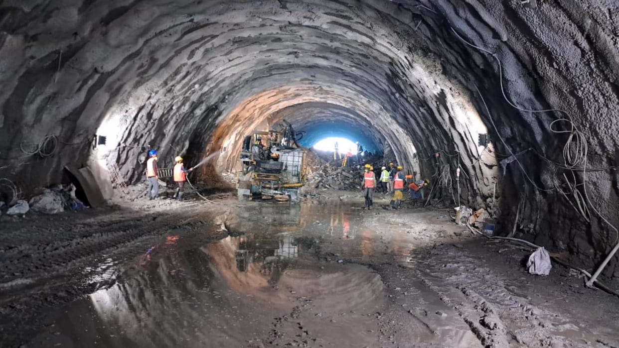 shimla news: Both ends of Dhalli Double lane tunnel meet