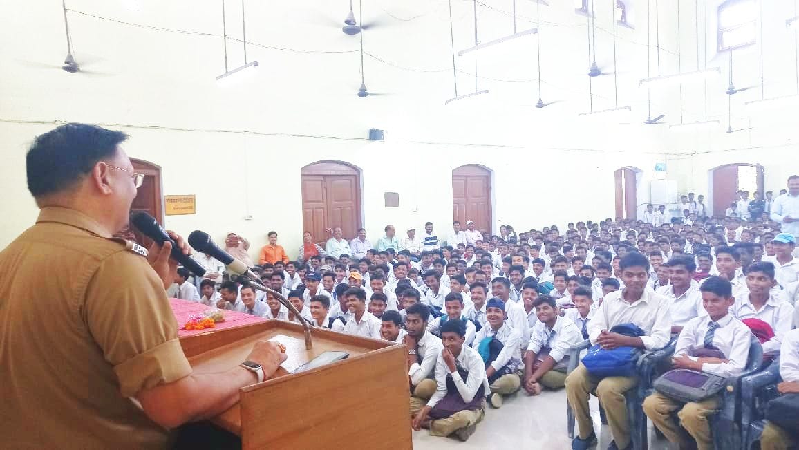 Hardoi, Avoid rumours, inform the police about child theft