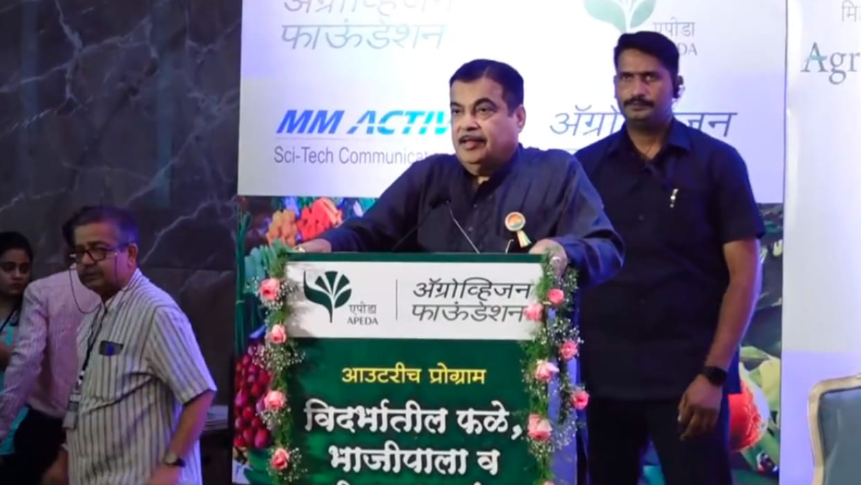 Form your own companies for marketing Gadkari advises farmers