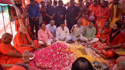 museum will be built to cherish the memories of Mahant Narendra Giri in Baghambri Math
