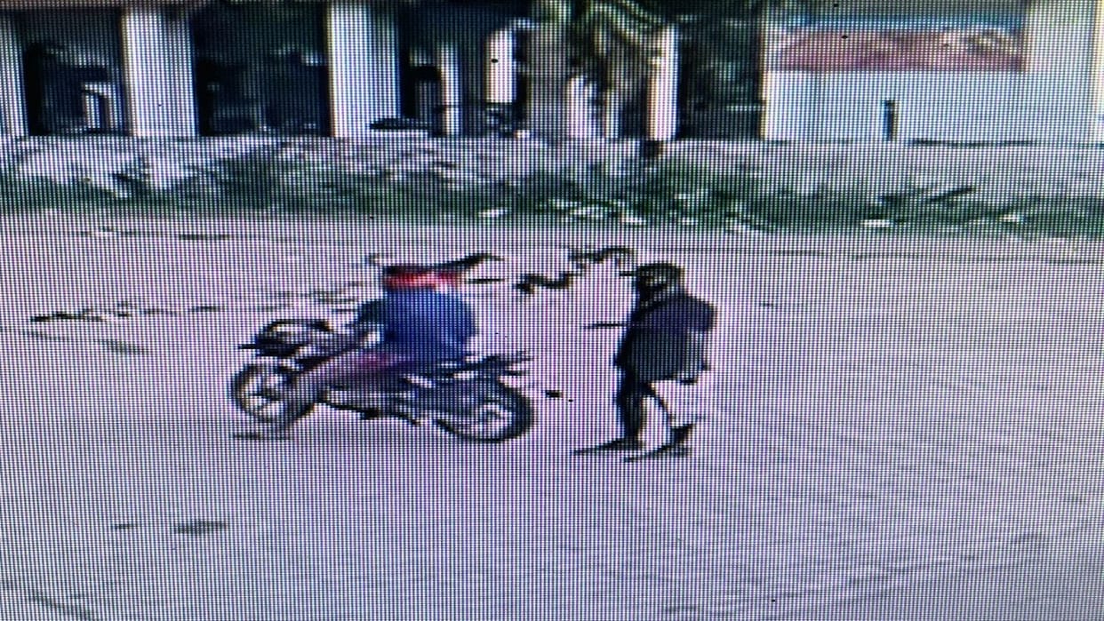 Bombers came with the intention of attacking the student, police engaged in search of accused