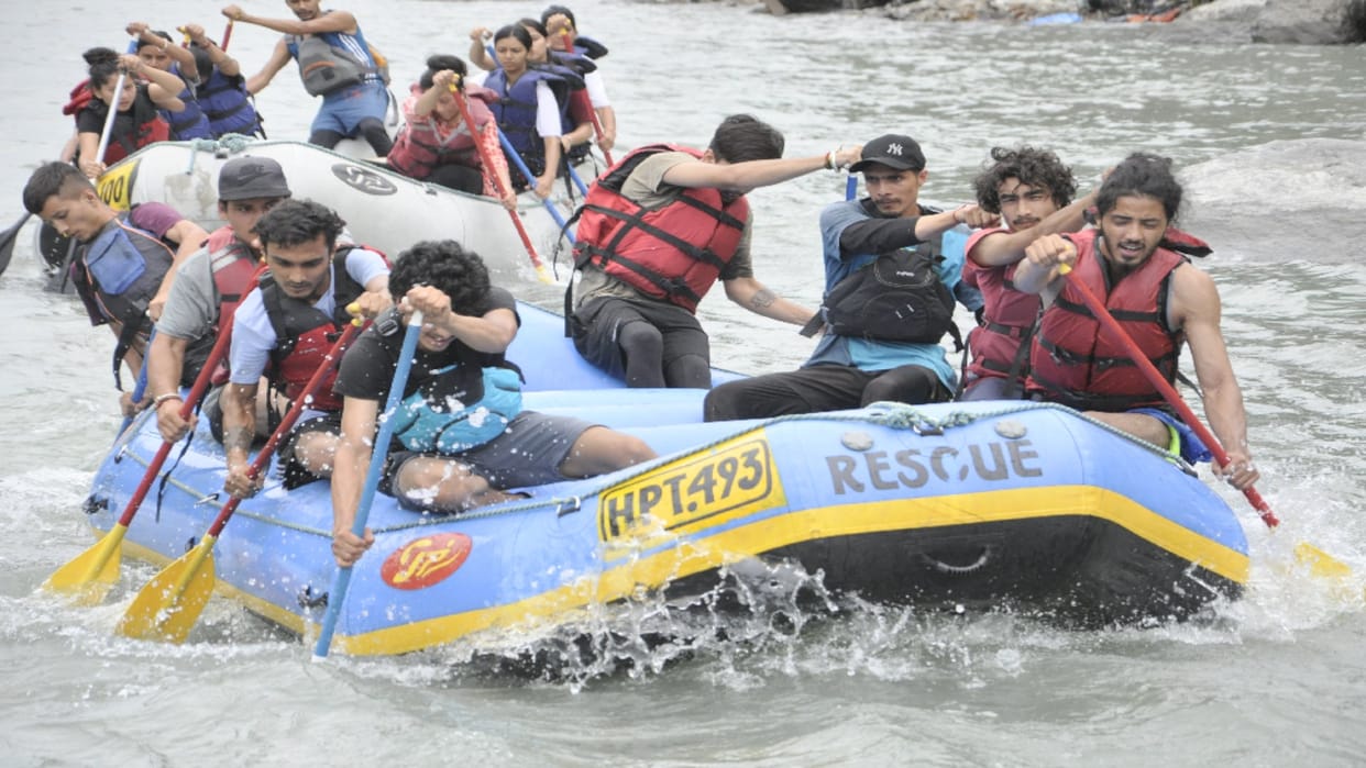 National Rafting Championship: Youth are sweating in the waters of Beas in Kullu