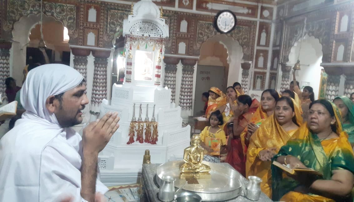 Worshiping Shreeji and worshiping the best of forgiveness