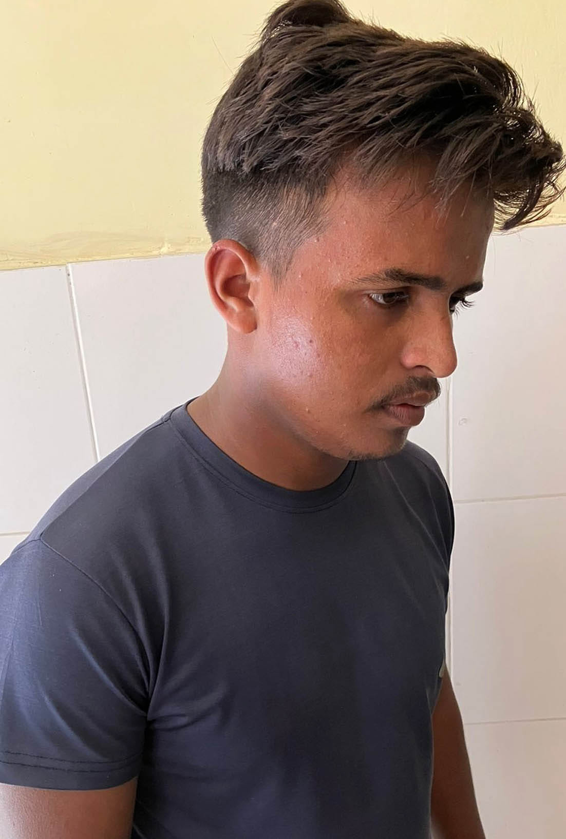 Uproar of family members for beating the student on the teacher