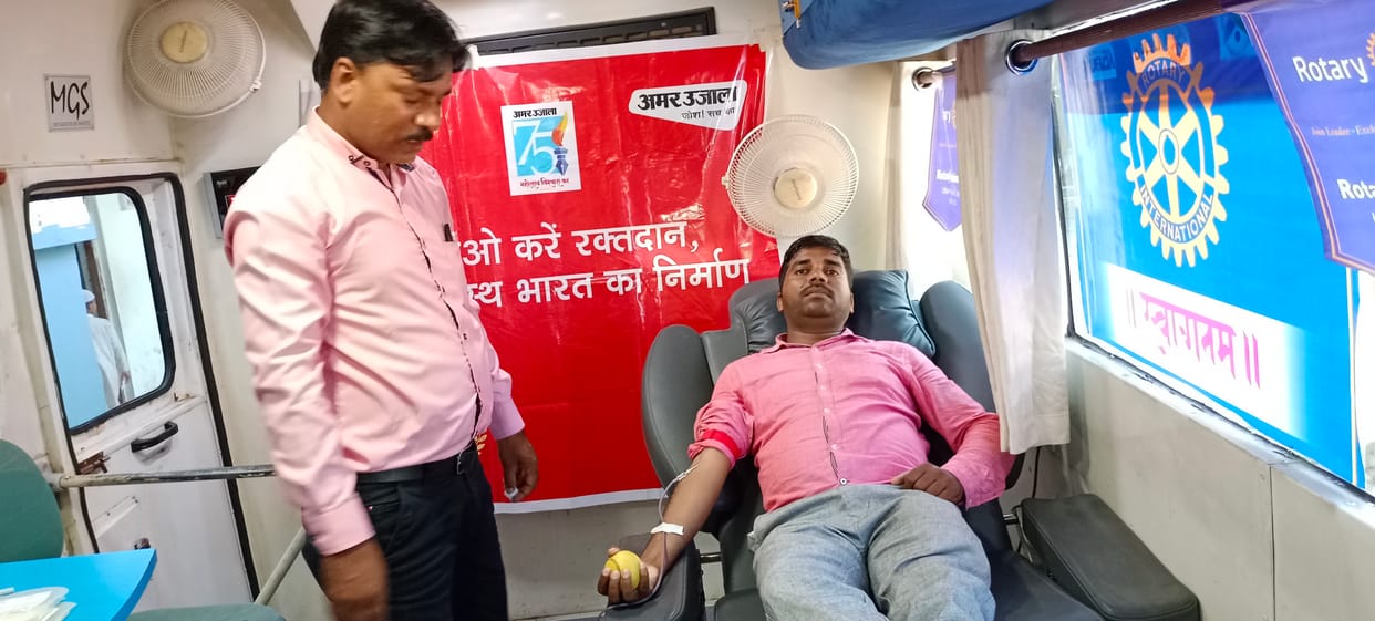 33 people donated blood on the martyrdom day of Veer Abdul Hameed