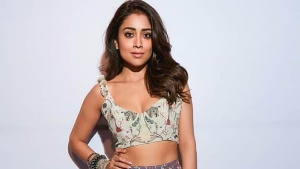 Shriya saran birthday special Know about her acting career and controversies actress worked with rajinikanth