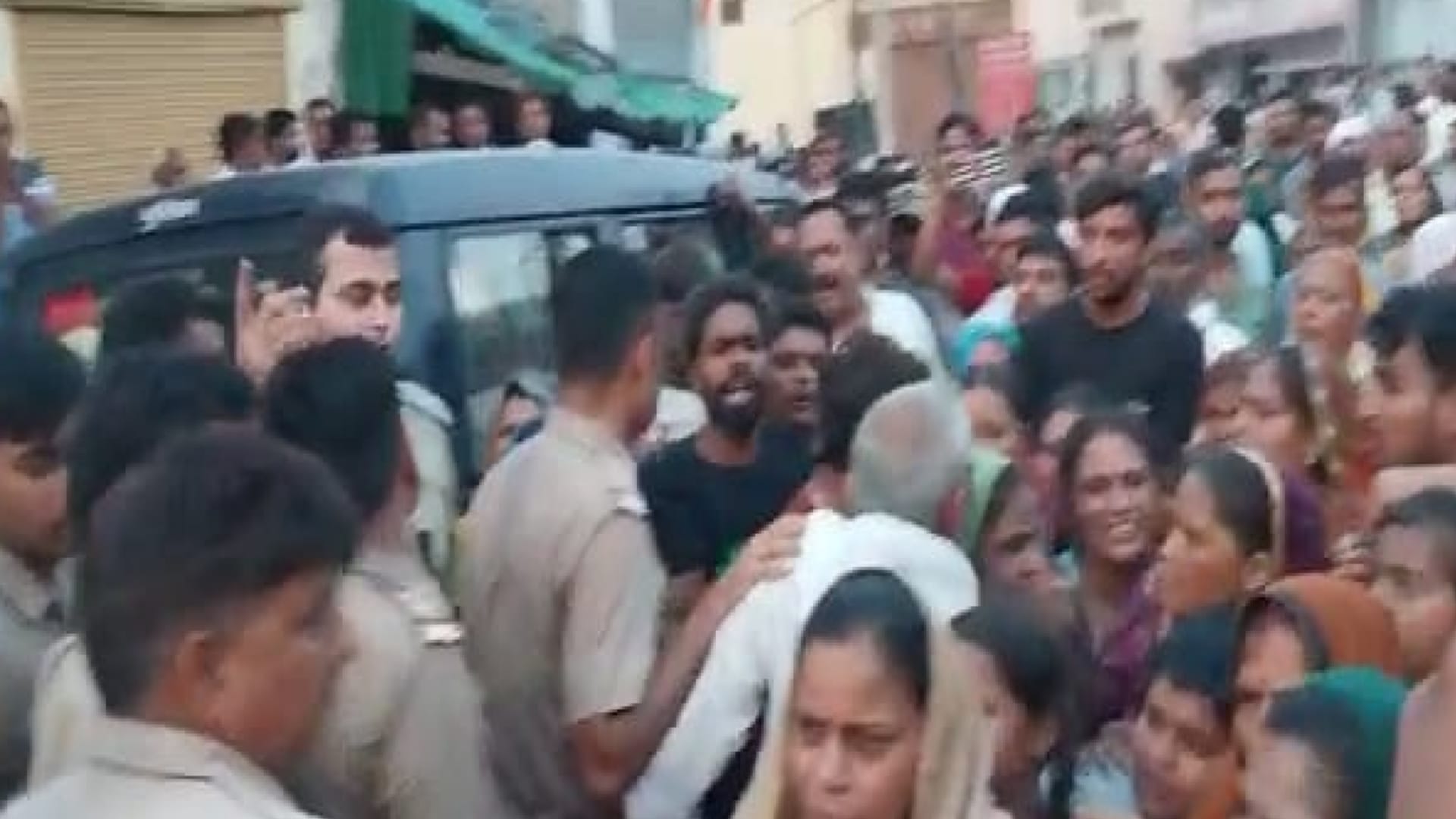 Deepak Chauhan Murder: man stabbed to death by history-sheeter in Meerut, communal tension