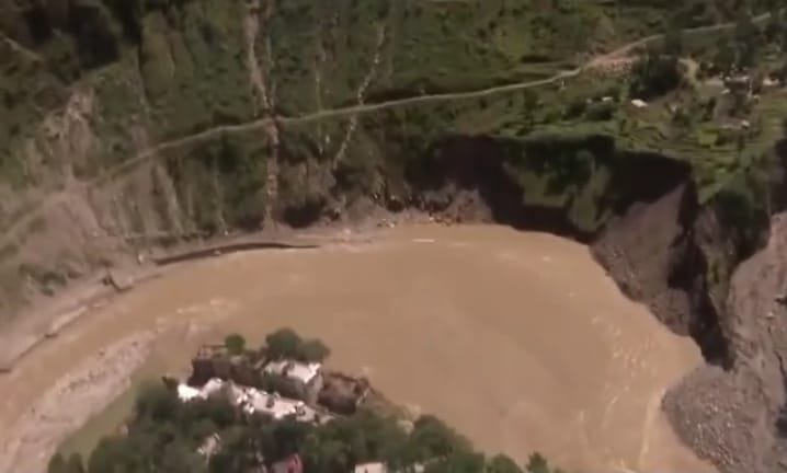 Disaster in Uttarakhand: Many Houses collapse after cloudburst woman told aapbeeti