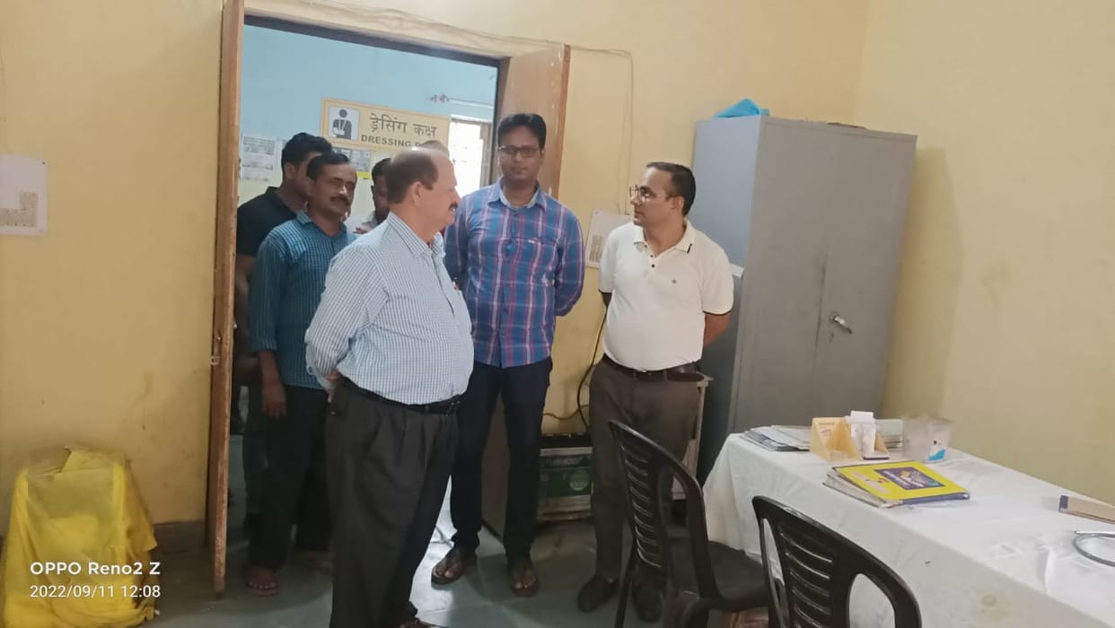 Hardoi, Dirt found in CHC, CMO angry