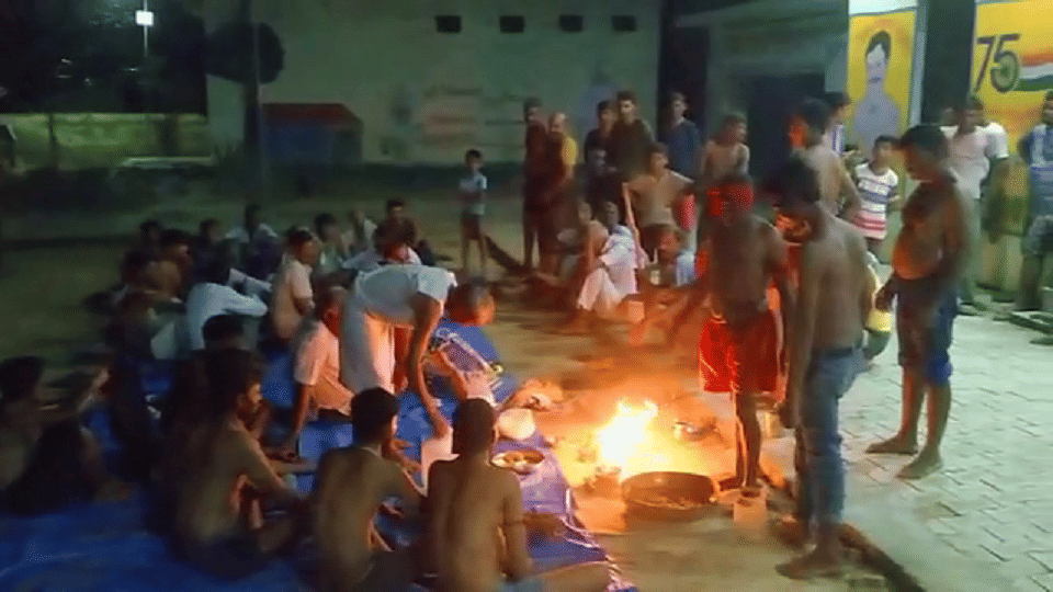 Unique worship in firozabad village nagala jaat to save animals from lumpi virus