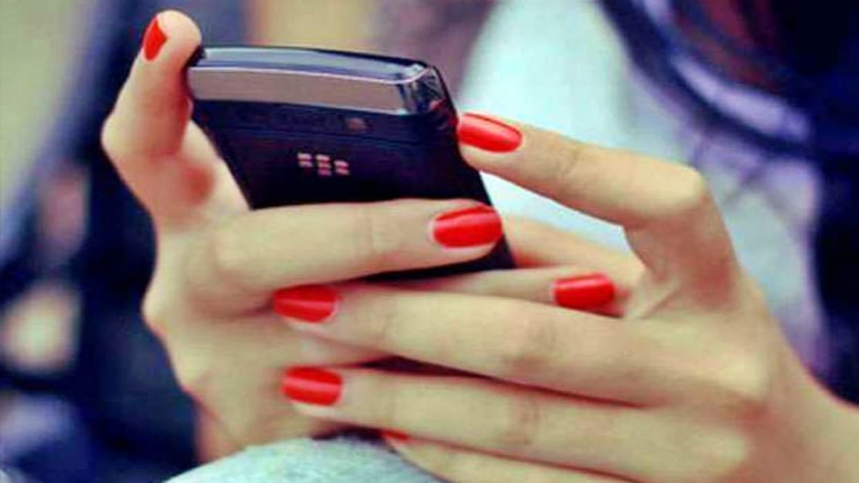 Distressed by blackmailing of woman college worker commits suicide in Indore