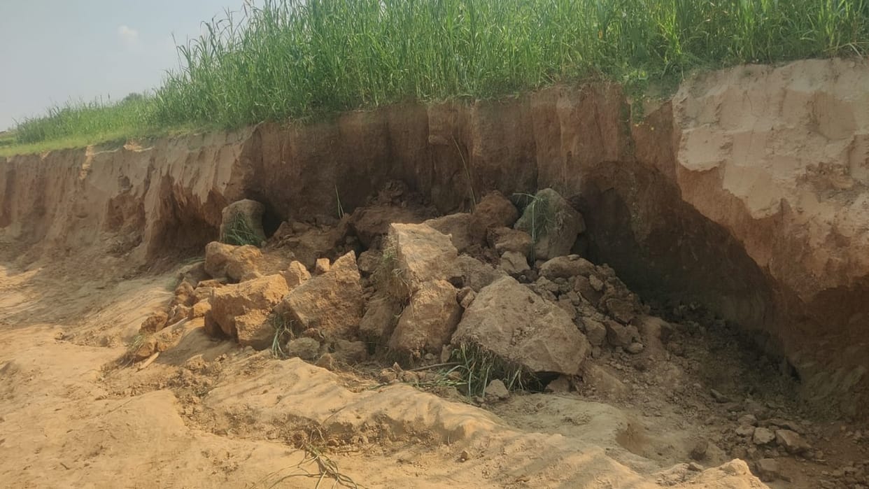 BA student dies three people injured due to earthen mold collapse in Sambhal