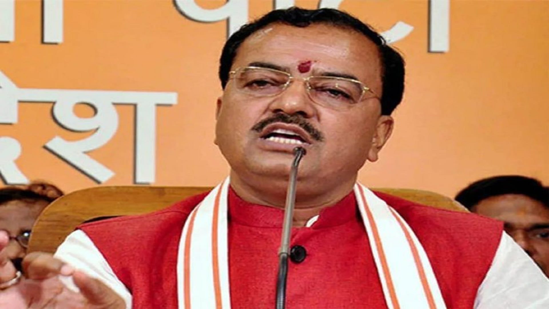 Agra University employees and officers came under the scanner of SIT