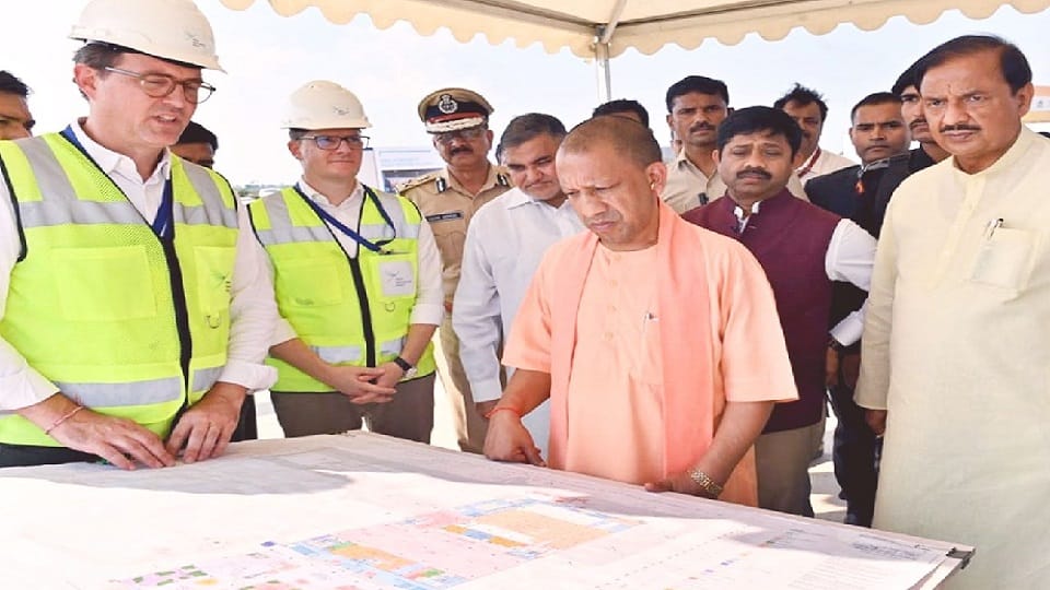 Noida : CM Yogi Adityanath will come to Greater Noida today