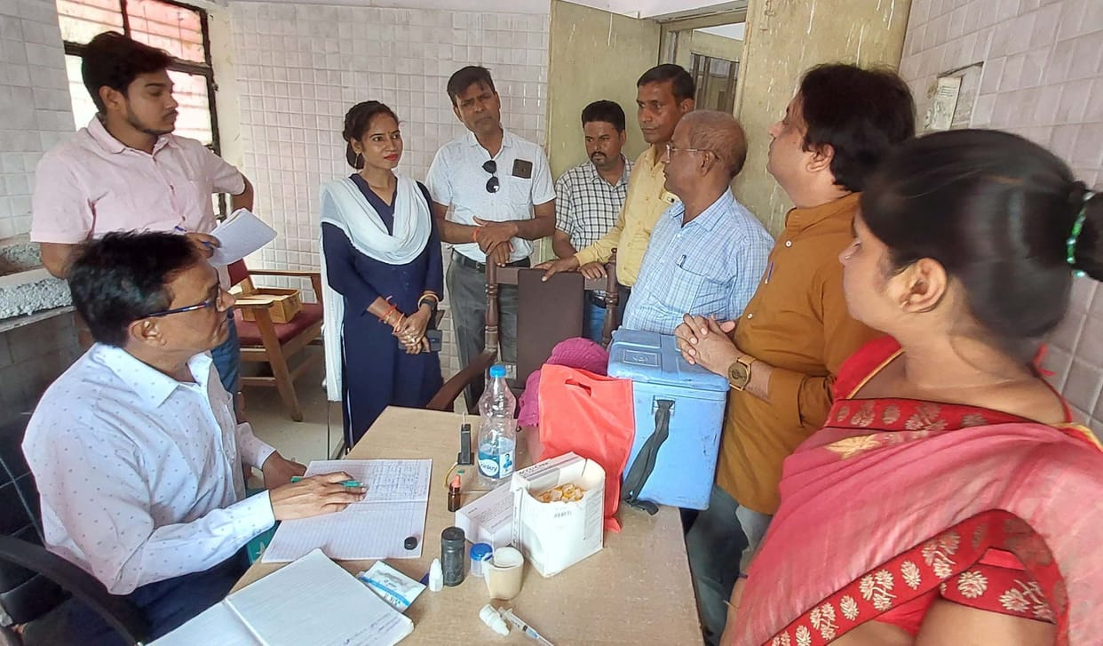 CMO arrived at the health fair stopped salary of absentee notice