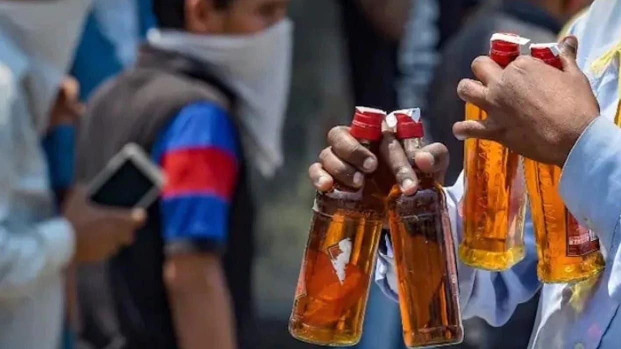 Three dead after consuming spurious liquor in Tamil Nadus Viluppuram