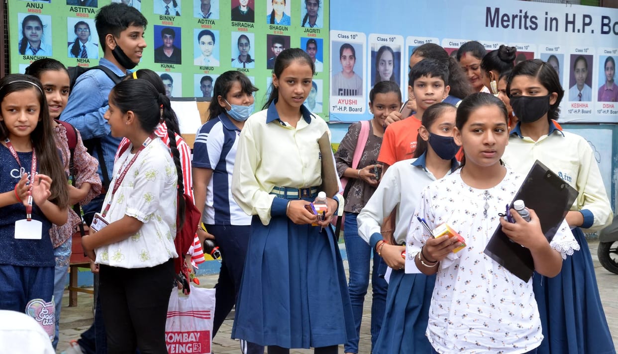 Deen Dayal Sparsh Yojana will get 500 rupees per month scholarship, 155 took the exam