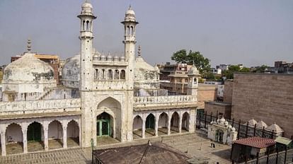 Hearing of 8 cases related to Gyanvapi mosque will be held in three courts of Varanasi today