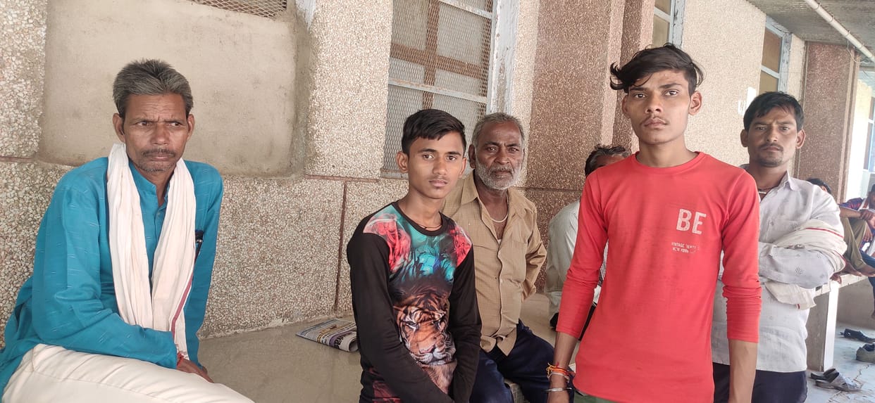 Chitrakoot: Father commits suicide by sending son to roof