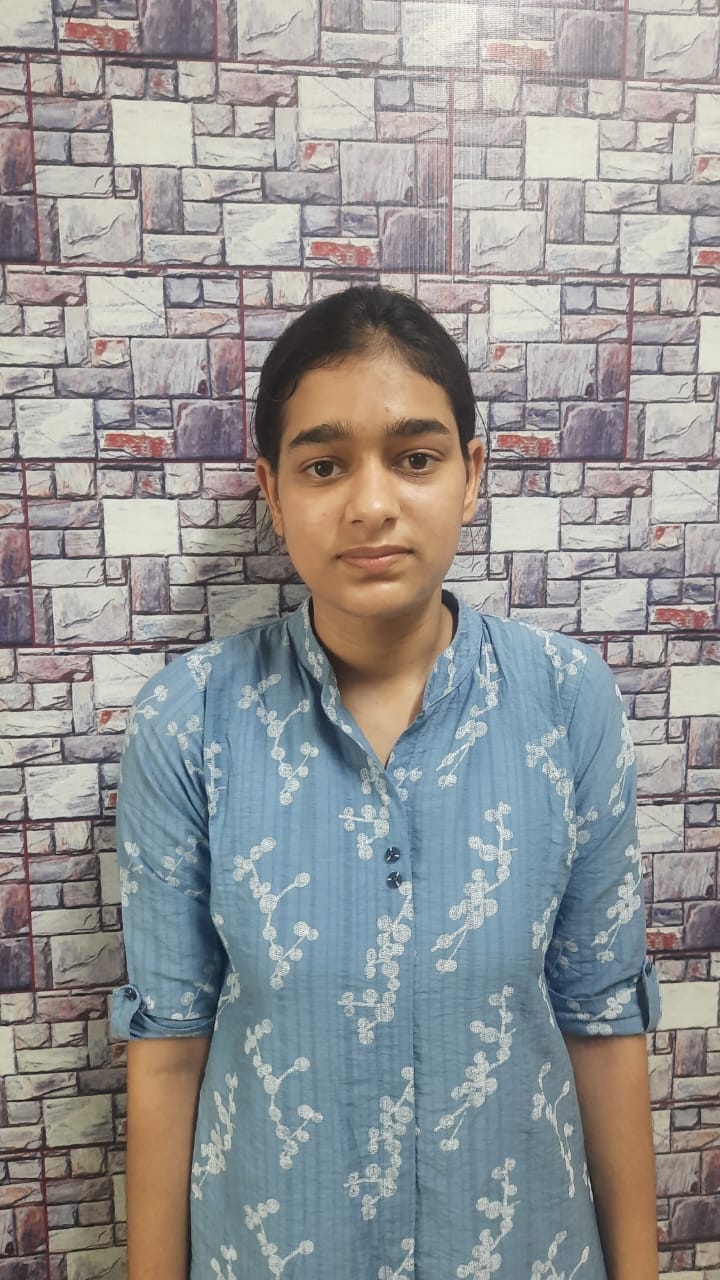 una news himachal daughter of welder mahakpreet pass jee advance  examination