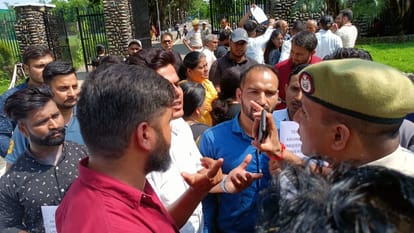 Protest in Jammu University over Prof chandershekhar suicide case demand CBI inquiry