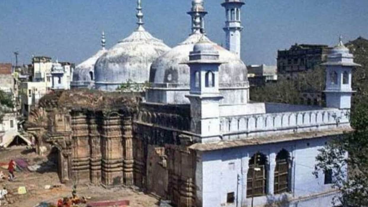 Gyanvapi: Five pictures, which made the Hindu side's claim strong, know what the Muslim side said on these?