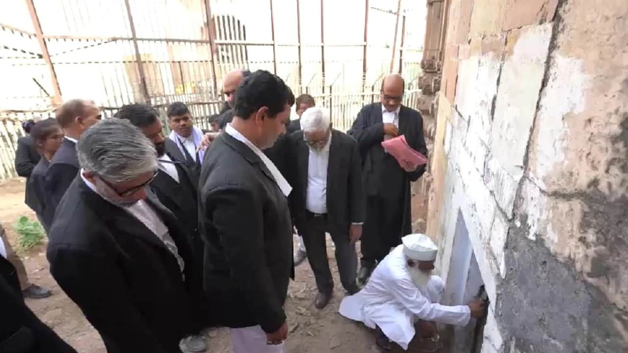 Gyanvapi: Five pictures, which made the Hindu side's claim strong, know what the Muslim side said on these?