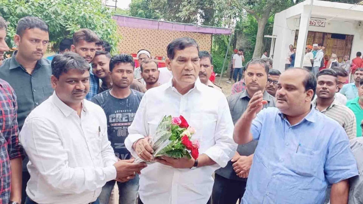 Energy Minister AK Sharma reached Unnao up