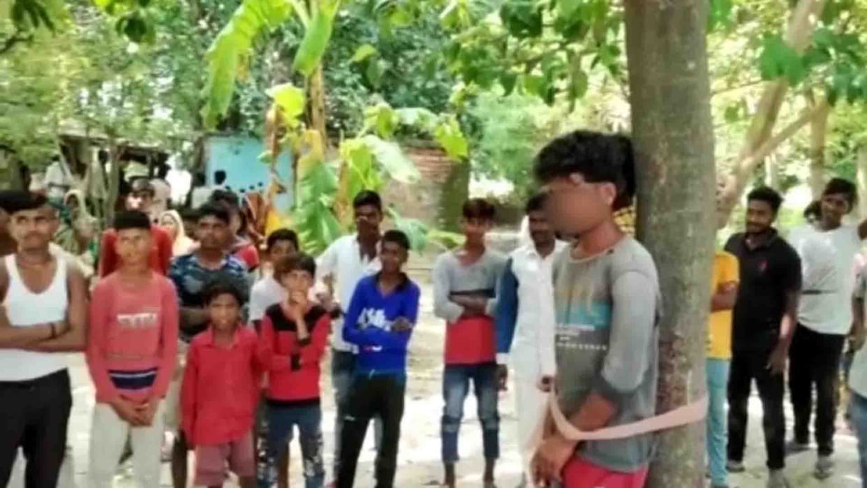 Unnao Crime: Two youths caught stealing bells from temple