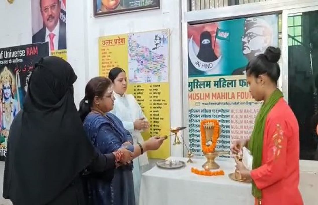 Gyanvapi case verdict Muslim women celebrated in Varanasi performed aarti of lord shiv