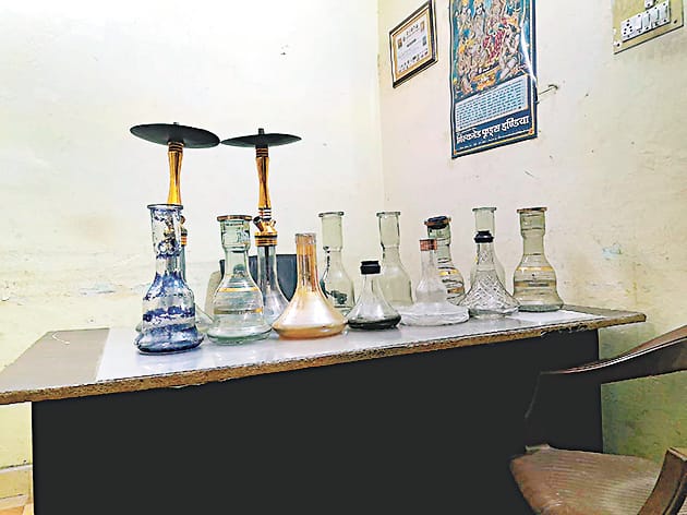 Police raid on Hukka bar