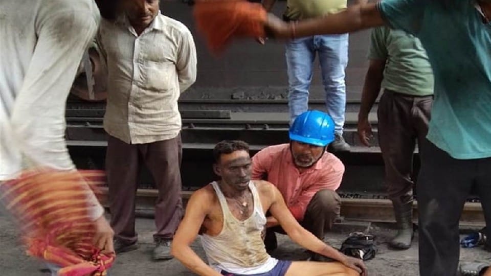 Umaria: Three laborers scorched due to short circuit in Umaria Sanjay Gandhi Thermal Power House